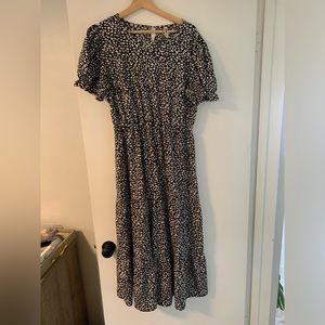 Grecerelle Long flowy ruffle dress- size L- Hits at calf above ankle